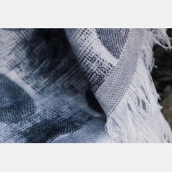 Ellips Shawl Raven