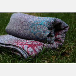 Solnce Genesis Crimson Peak | Luxury Woven Wrap