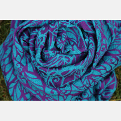Solnce Genesis Hydrangea | Luxury Woven Wrap