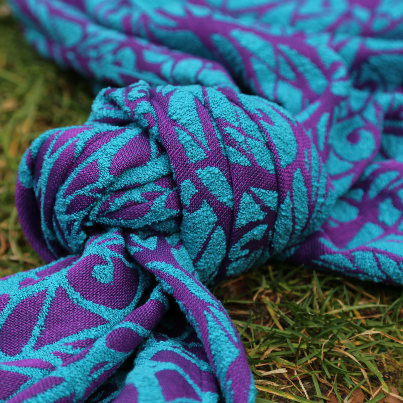 Solnce Genesis Hydrangea | Luxury Woven Wrap