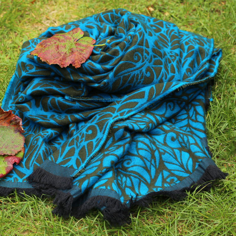 Solnce Genesis Blanket Iris & Olives | Luxury Woven Wrap