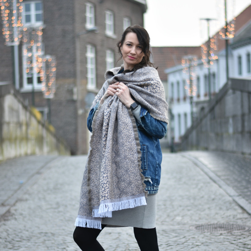 Solnce Jaguar Shawl Cocoa & Cookies | Luxury Woven Wrap