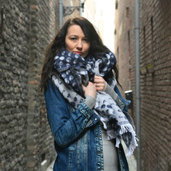 Solnce Moons Shawl I Like Warm Hugs | Luxury Woven Wrap