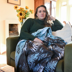Solnce Fern Blanket Gardeners and Astronomers | Luxury Woven Wrap