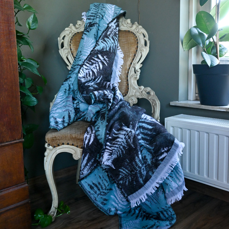 Solnce Fern Blanket Gardeners and Astronomers | Luxury Woven Wrap